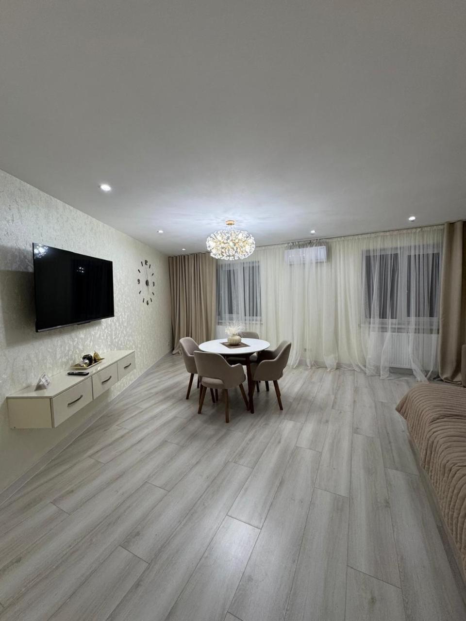 Samarkand Central Apartments Luaran gambar